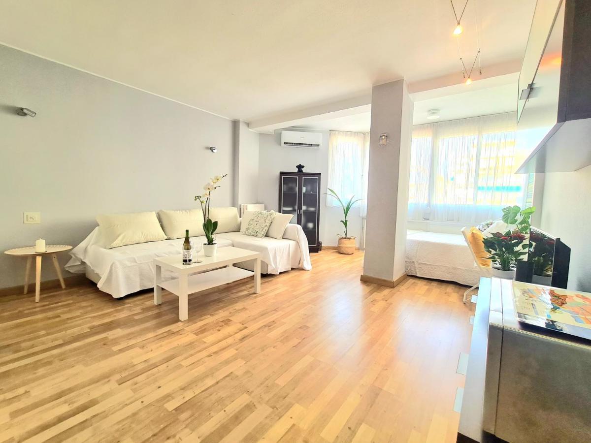 Aa Guest - El Mono De Torre Del Mar Eco Apartment Luaran gambar