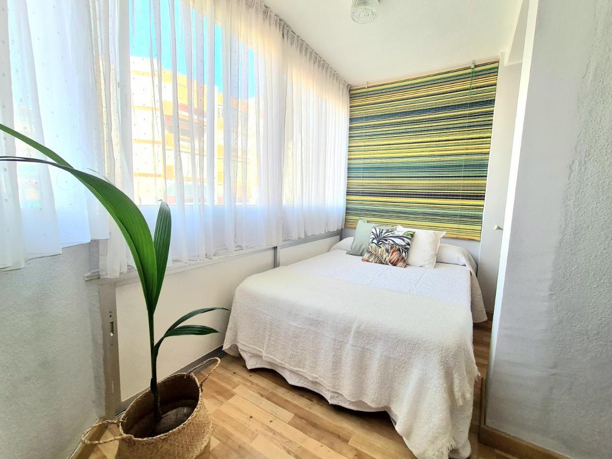 Aa Guest - El Mono De Torre Del Mar Eco Apartment Luaran gambar