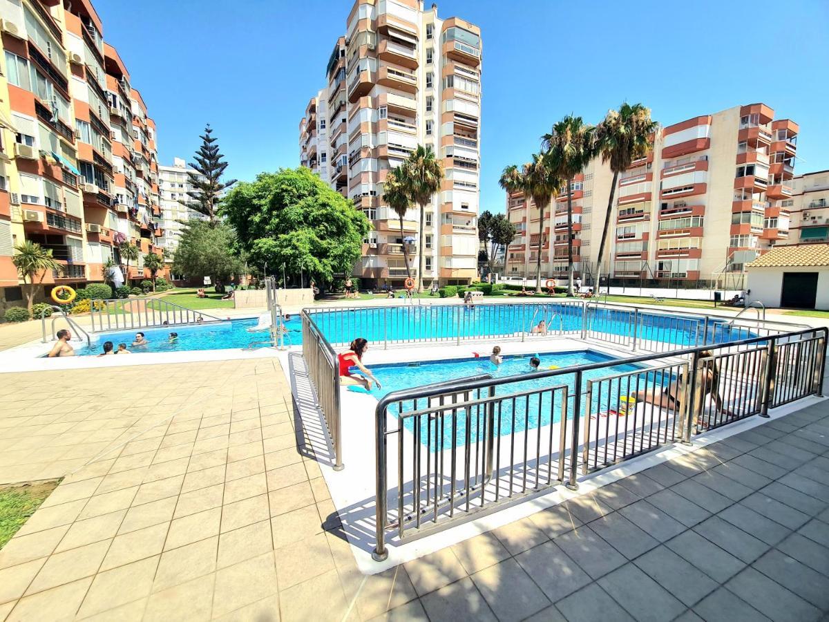 Aa Guest - El Mono De Torre Del Mar Eco Apartment Luaran gambar