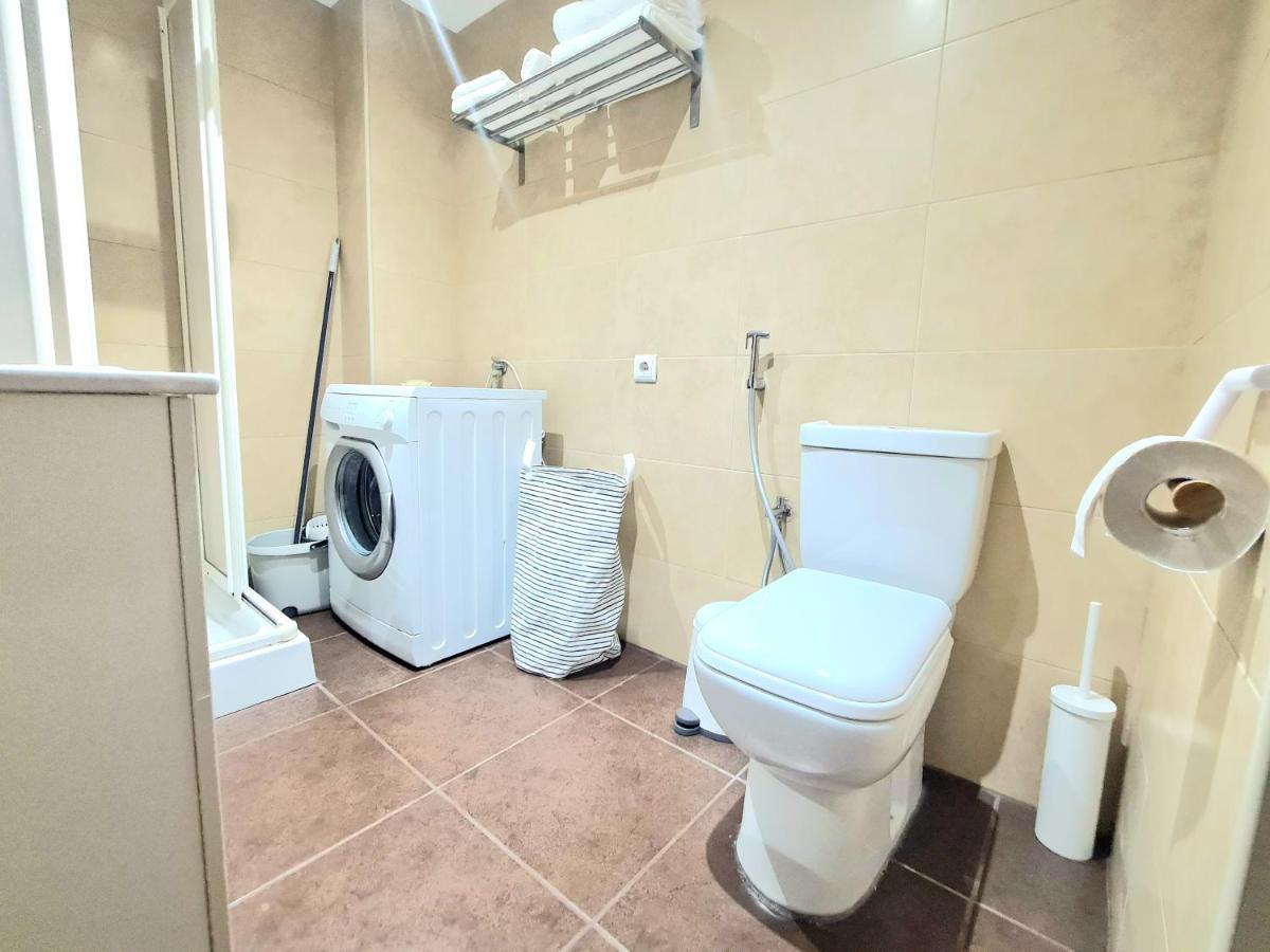 Aa Guest - El Mono De Torre Del Mar Eco Apartment Luaran gambar