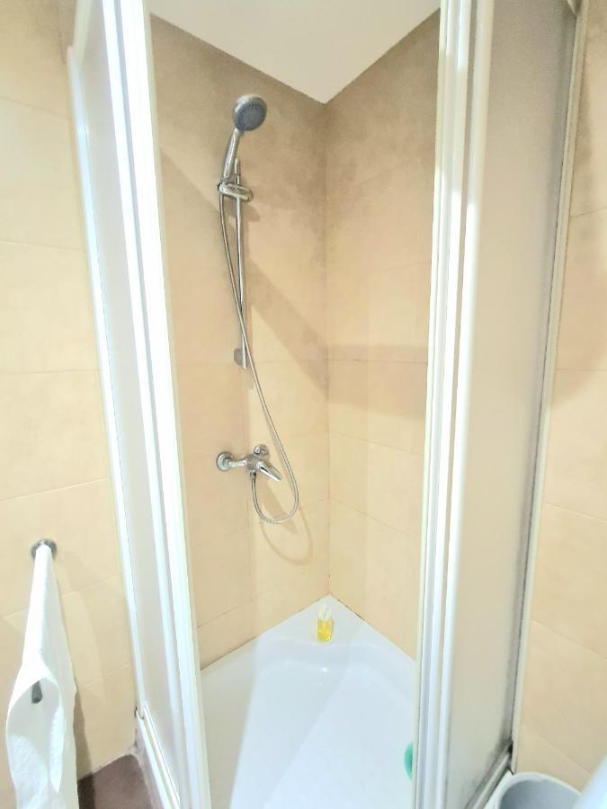 Aa Guest - El Mono De Torre Del Mar Eco Apartment Luaran gambar